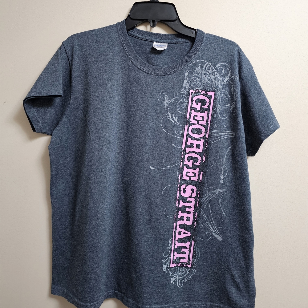 George Strait T-Shirt Women’s XL Grey Pink Vertical Spell Out Graphic Country